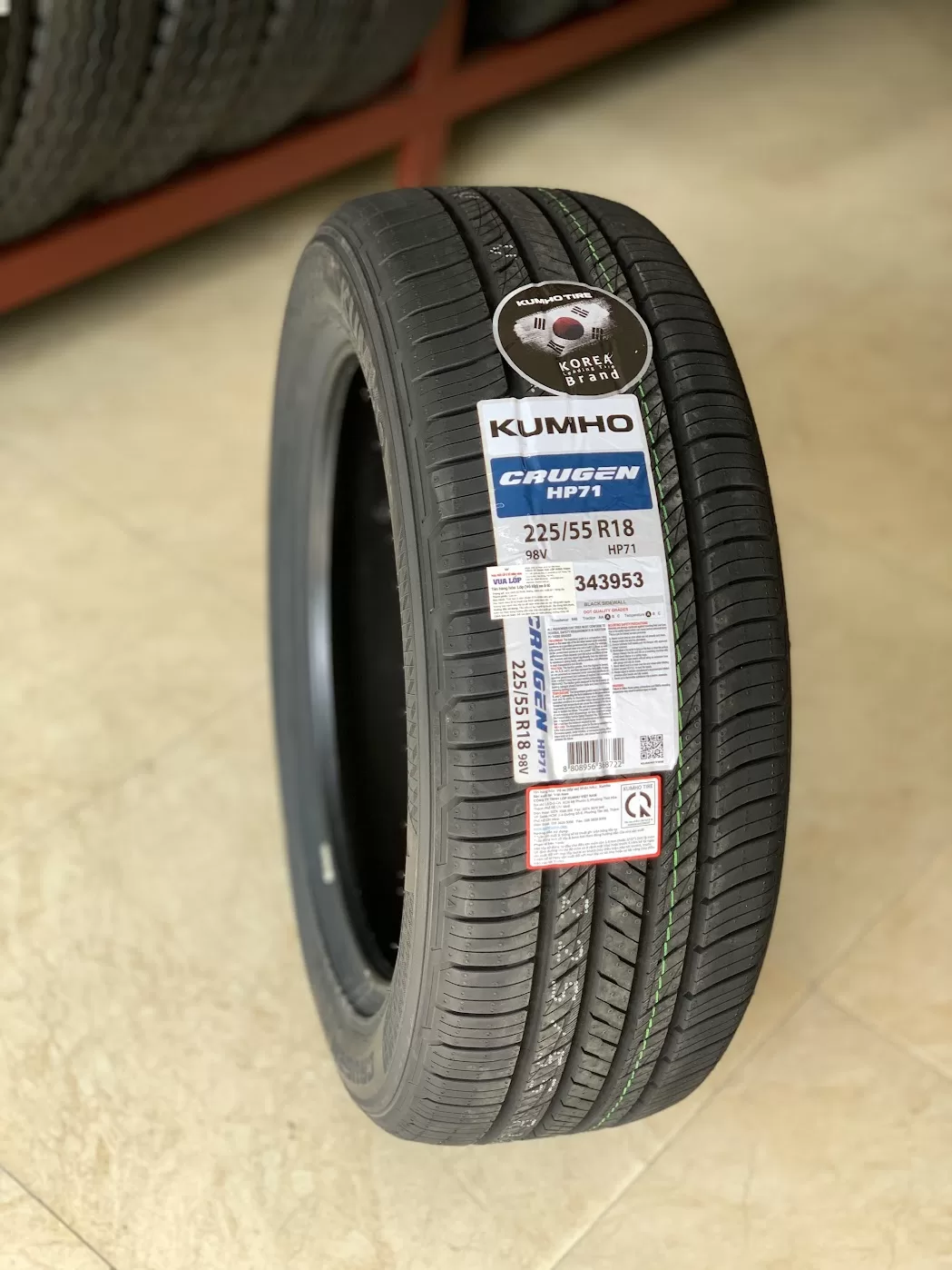Lốp Kumho 225/55R18 Crugen HP71 lốp xe Mitsubishi Outlander, Peugeot 3008 & 5008 Lốp Kumho 225/55R18 Crugen HP71 lốp xe Mitsubishi Outlander, Peugeot 3008 & 5008